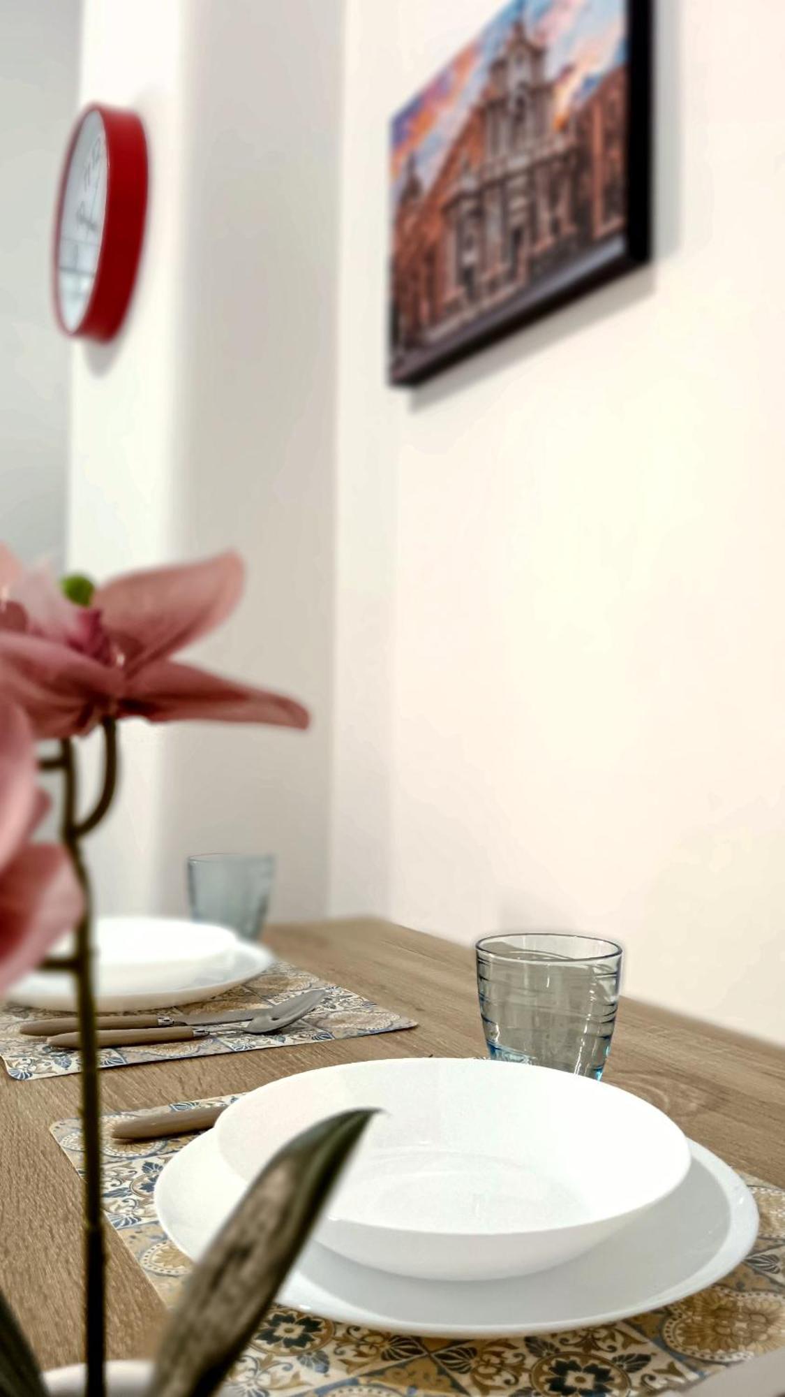 Kataneasyhouse Apartment Cibali Luaran gambar